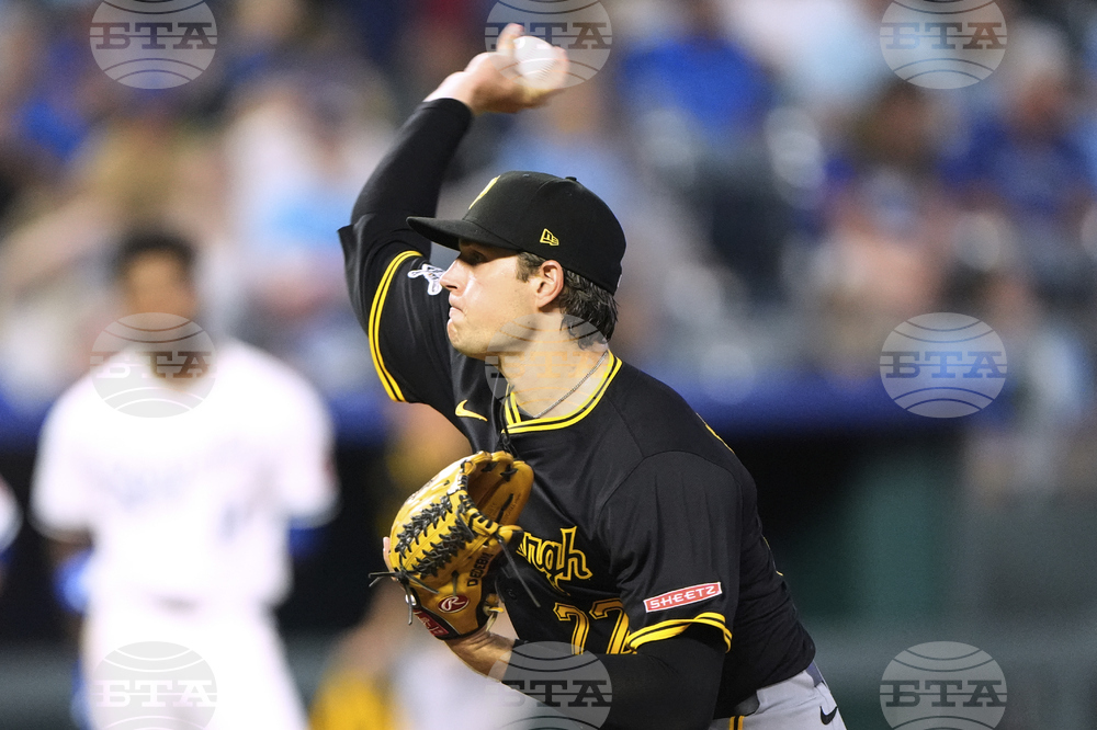 Pirates Royals Baseball