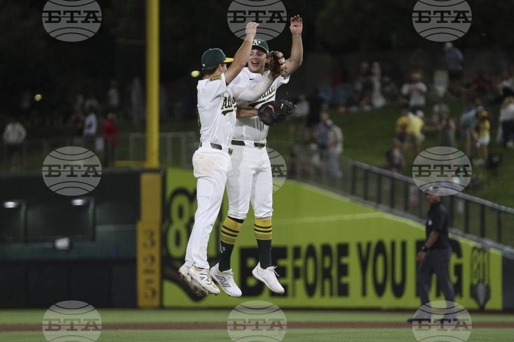 Braves Athletics Baseball