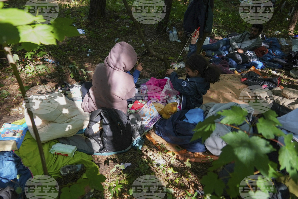 France Britain Migrant Voices