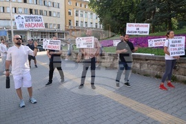 „Децата се нуждаят и от тате, и от мама!“ - символична разходка