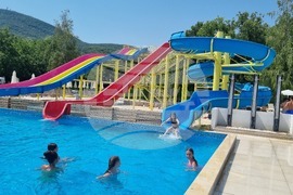 Търговище - басейн - топло време
