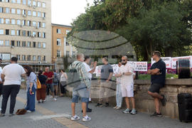 „Децата се нуждаят и от тате, и от мама!“- символична разходка