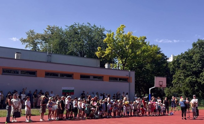 Със спортни празници в двата филиала на Българското училище „Паисий Хилендарски“ в Мюнхен бе отбелязан краят на учебната година