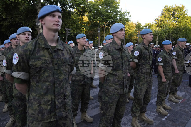 Франция почете паметта на убития при засада френски военнослужещ от Временните сили на ООН в Ливан 
