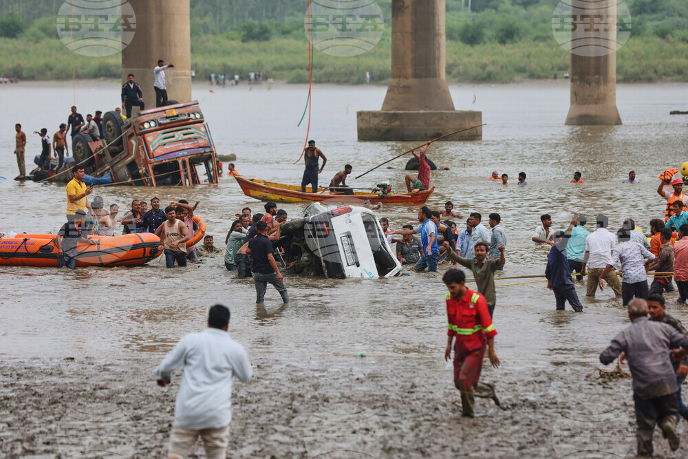 India Bridge Collapse