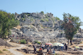 Перперикон - проф. Николай Овчаров - археологически разкопки