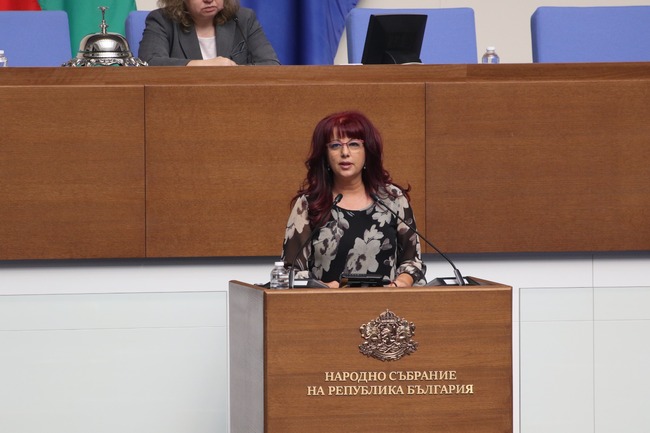 Петя Цанкова: Длъжни сме да направим необходимото повече млади българи да предпочитат нашите висши училища