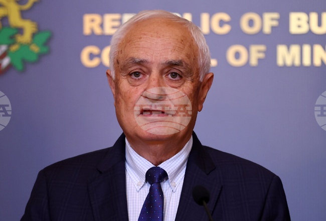 Defence Minister Zapryanov: Bulgaria to Sign Memorandum for Defence Industry Cooperation