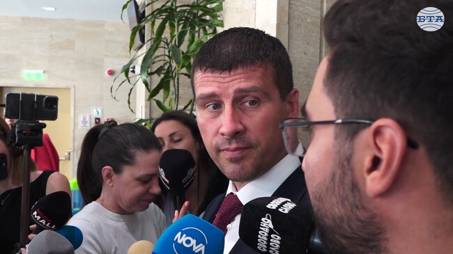 На 100% подкрепяме кмета на Варна Благомир Коцев, каза Ивелин Михайлов от "Величие"