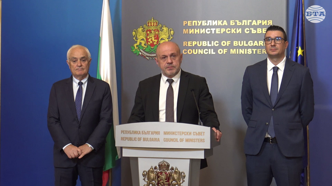 Центърът за иновации в отбраната ще организира конкурс за разработка на няколко типа дронове, каза вицепремиерът Томислав Дончев