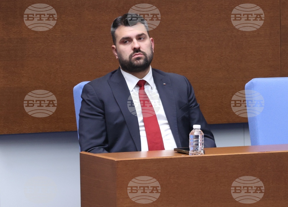 Foreign Minister: EP’s Resolution on North Macedonia’s Progress Stops Internal Political Exploitation