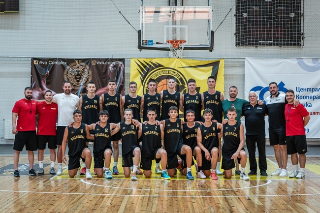 Националният тим по баскетбол за момчета до 16 години стартира с поражение от Чехия на Европейското първенство