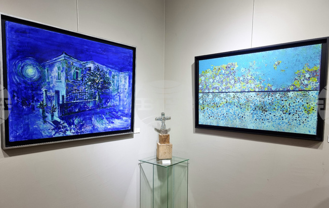 Сборна изложба „Заедно“ с участието на 13 артистични двойки представят две галерии във Варна