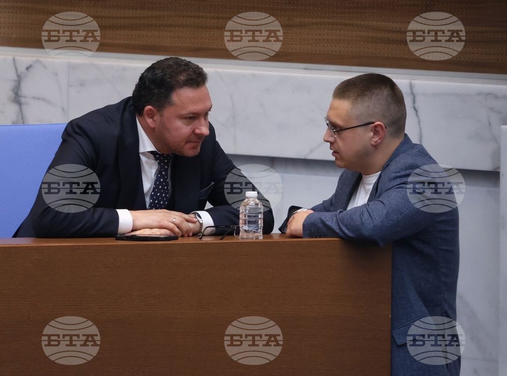 Народно събрание - заседание - вот на недоверие - дебати