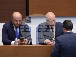 Народно събрание - заседание - вот на недоверие - дебати