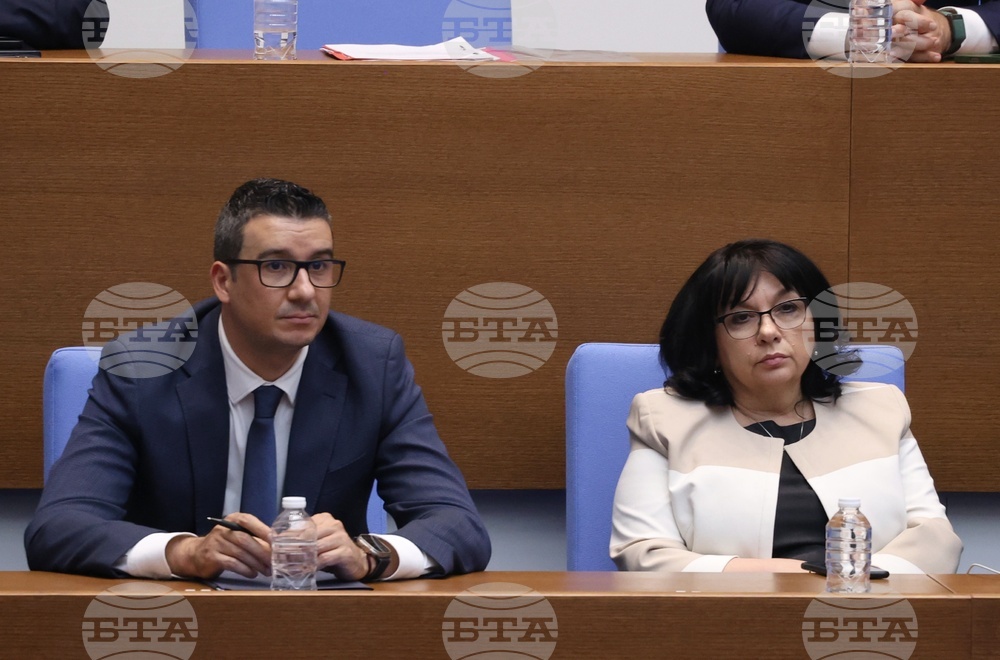 Народно събрание - заседание - вот на недоверие - дебати