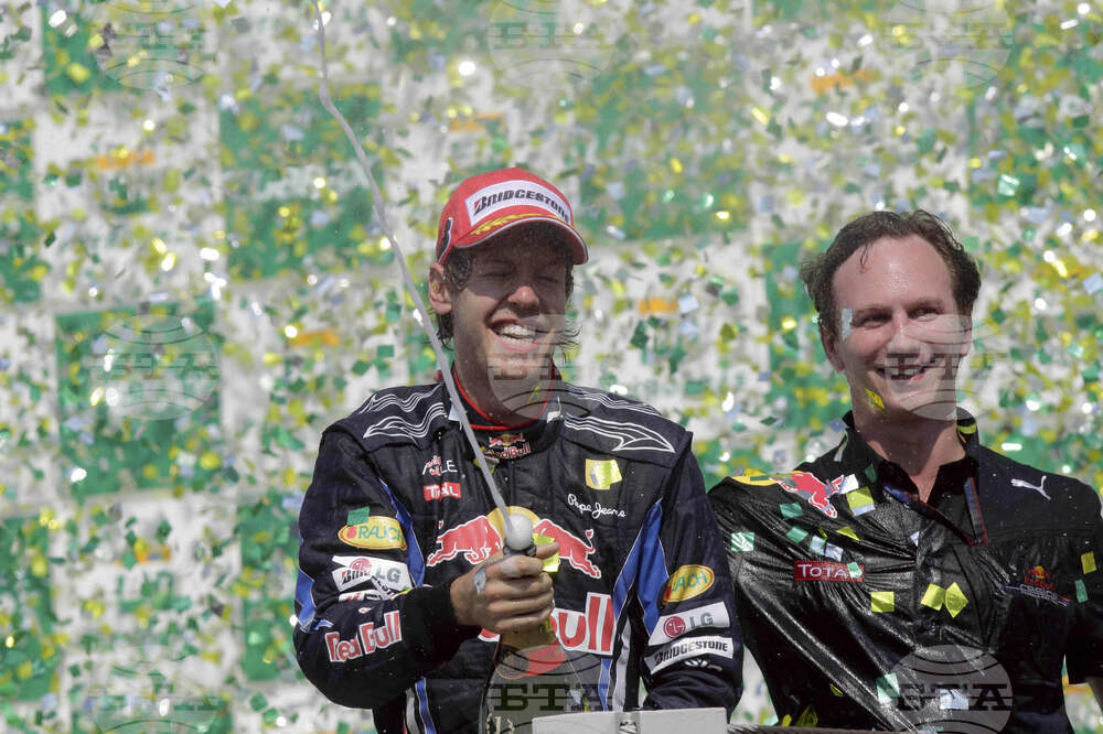 Напускането на Крисчън Хорнър оставя голяма дупка в управата на Ред Бул, заяви Себастиан Фетел