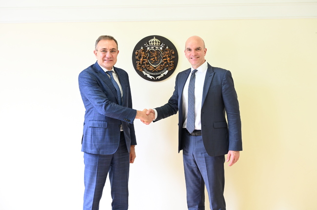 Minister of Labour and Social Policy Gutsanov and UK Ambassador Nathaniel Copsey Discuss UN Global Campaign for Childcare Reform