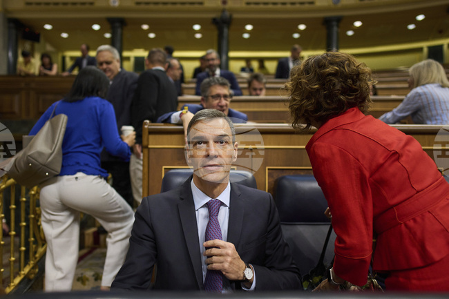 ЕФЕ: Испанският премиер обяви план за борба с корупцията след скандала в Социалистическата партия