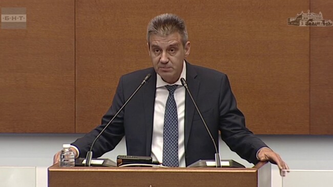 Не трябва да позволяваме темата за опазване на околната среда да бъде превърната в цирк, каза Драгомир Петров от ИТН при разискванията на вота