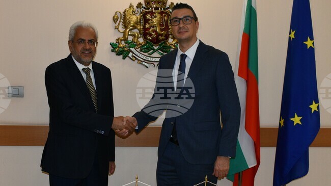 Bulgarian, Omani Economy Ministers Discuss Intensifying Cooperation in Trade and Investment
