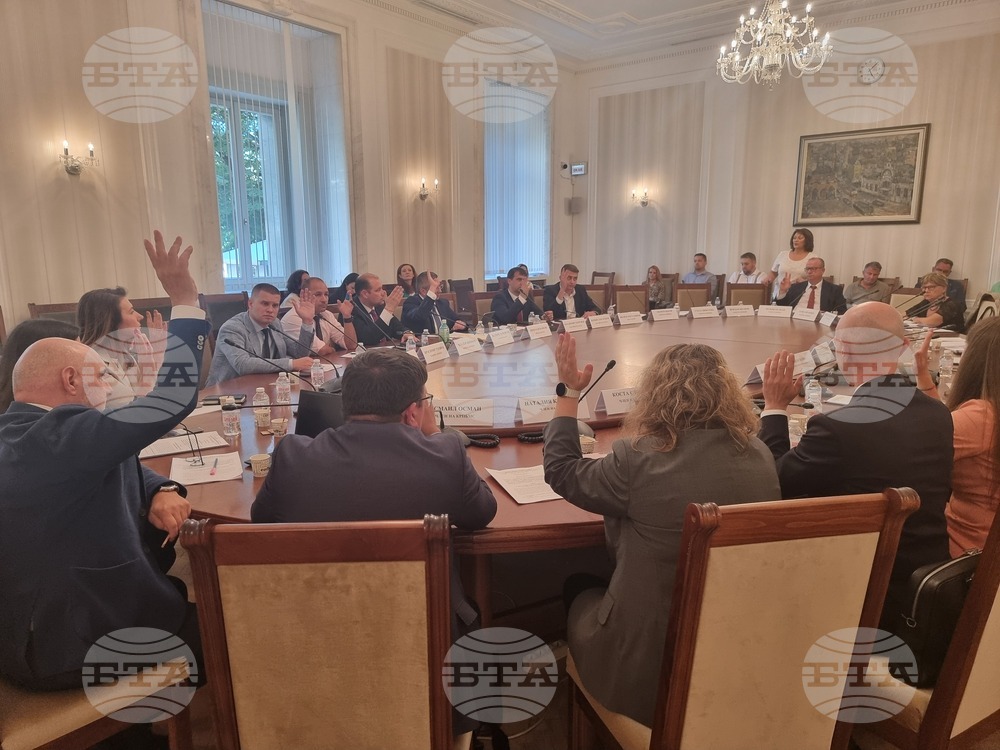 Ресорната парламентарна комисия прие на второ четене законодателни промени в Закона за устройство на територията