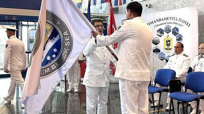 Bulgaria Hands over Rotating Mine Countermeasures Black Sea Task Group Command to Romania