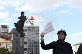 Протест пред Комисията за противодействие на корупцията 