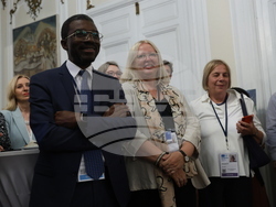 Франция - Париж - ЮНЕСКО - „Green Machine“