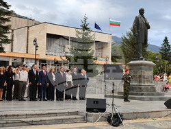 Сопот - вицепрезидентът Илияна Йотова - церемония