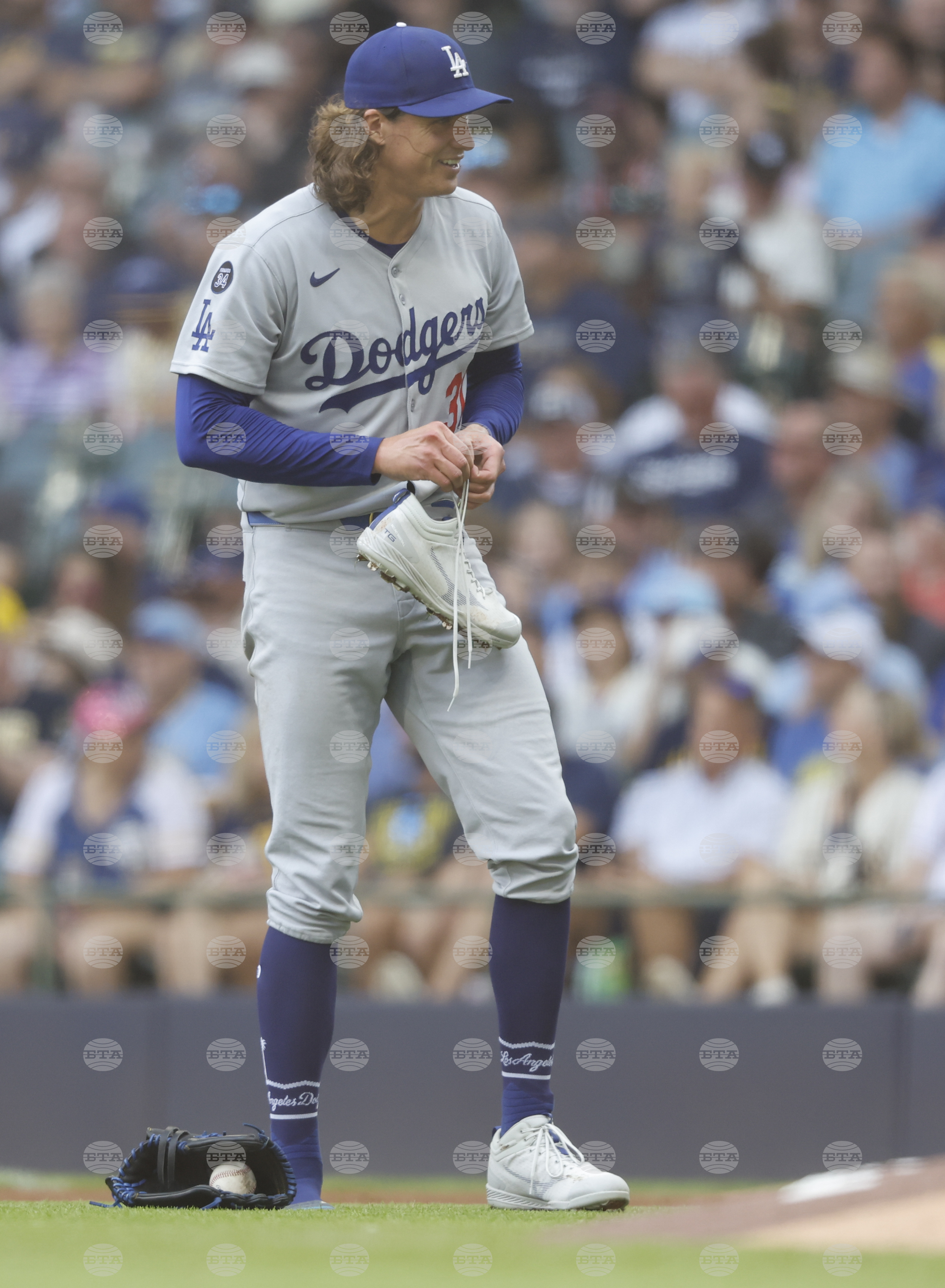 Dodgers Brewers Baseball