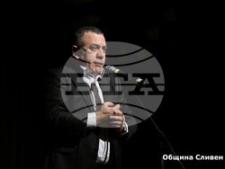 Сливен - Благотворителен концерт събра 7 230 лева за параклис в Глуфишево