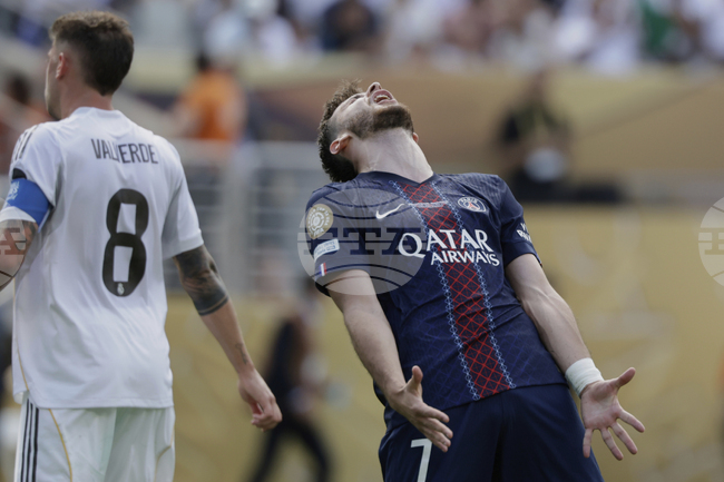 В Пари Сен Жермен ще могат да разчитат на Хвича Кварацхелия и Кан-ин Лий за домакинството срещу Атланта