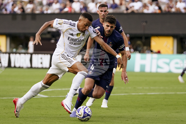 Пари Сен Жермен победи категорично Реал Мадрид и се класира за финала на Световното клубно първенство 