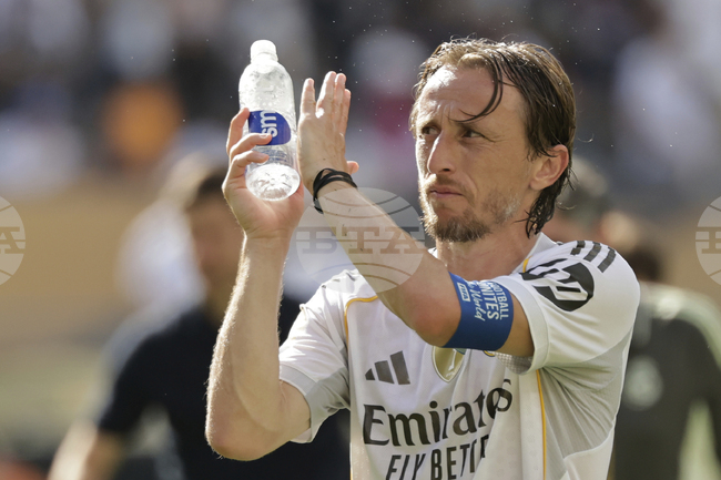 "Лука Модрич ще бъде запомнен като легенда на Реал Мадрид", каза старши треньорът Шаби Алонсо