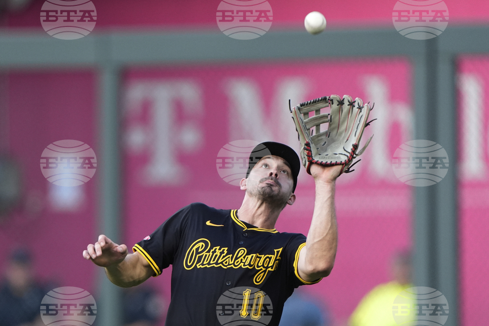 Pirates Royals Baseball