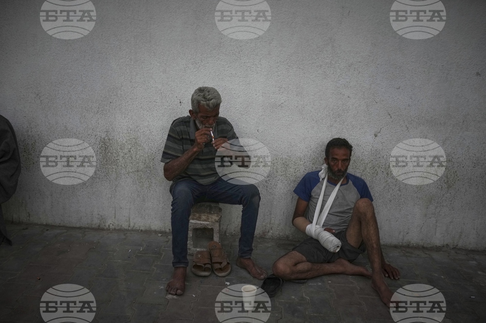 Mideast Wars Gaza Hospital Photo Essay