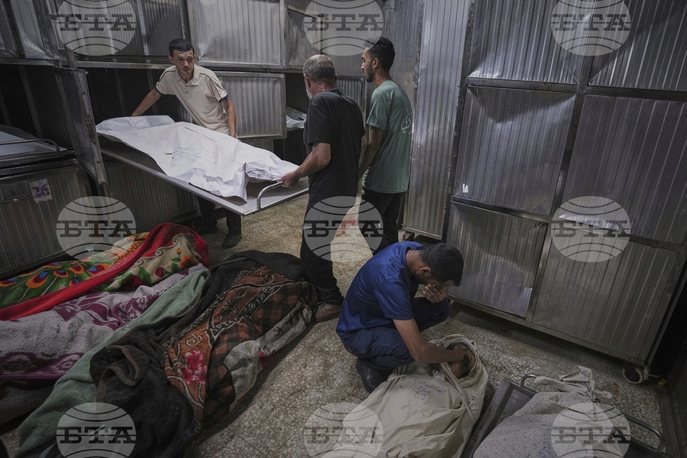 Mideast Wars Gaza Hospital Photo Essay