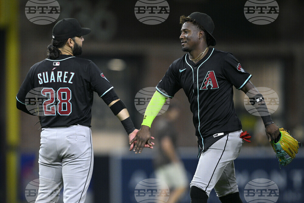 Diamondbacks Padres Baseball