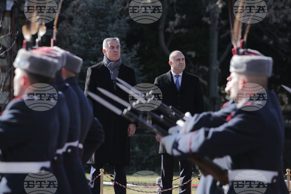 Румен Радев - Мило Джуканович - официално посрещане