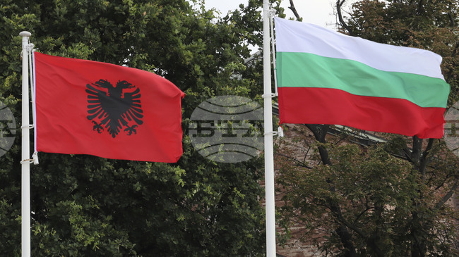 България е непоклатим поддръжник на европейския път на Албания, заяви председателят на албанския парламент на среща с посланика ни в Тирана