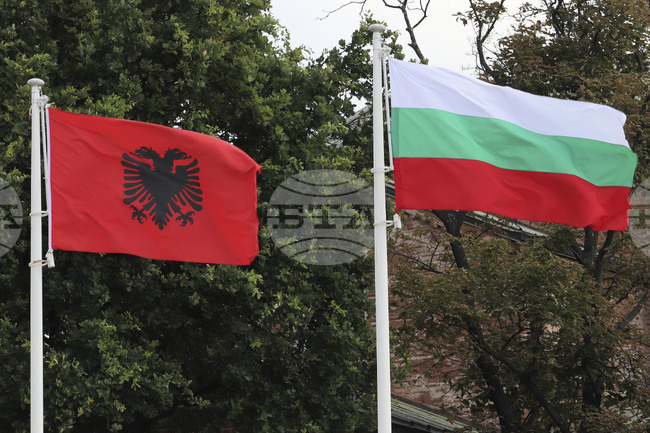 България е непоклатим поддръжник на европейския път на Албания, заяви председателят на албанския парламент на среща с посланика ни в Тирана