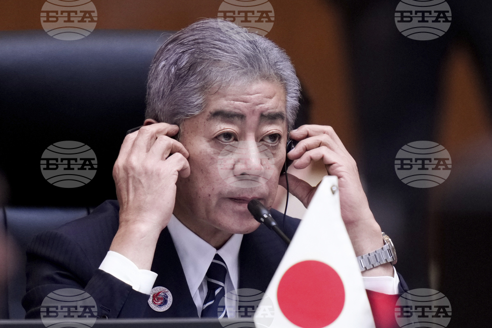 Япония засега не планира да признава палестинска държава, заяви Токио