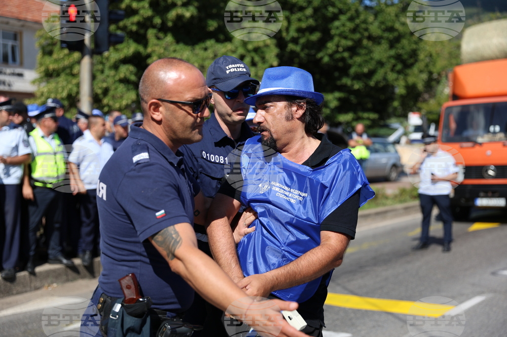 Кресна - горски служители - протест