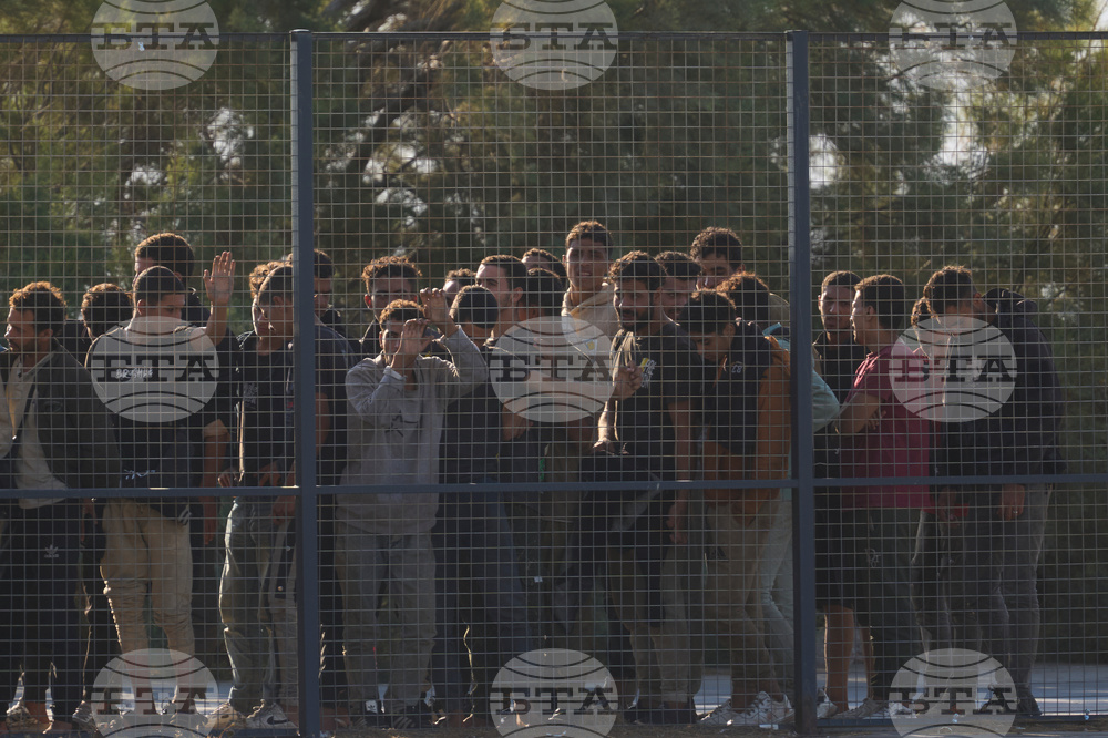 Безредици тази нощ в център за временно настаняване на мигранти на остров Крит 