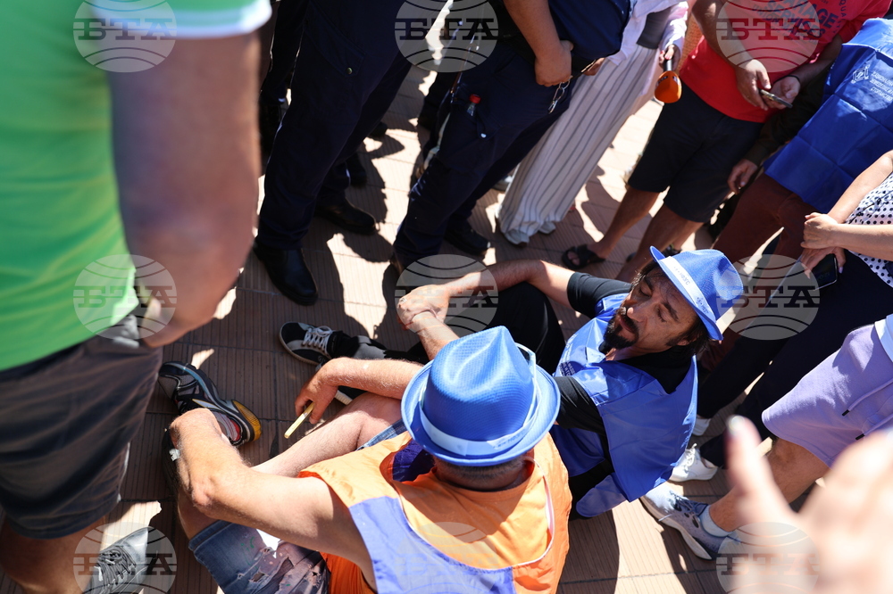 Кресна - горски служители - протест