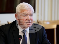 Парламент - Комисия по бюджет и финанси - заседание