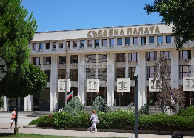 Районната прокуратура в Бургас протестира мярката "домашен арест" на младежа, блъснал петима души в Слънчев бряг