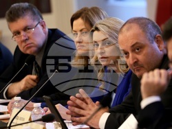 Парламент - Комисия по бюджет и финанси - заседание