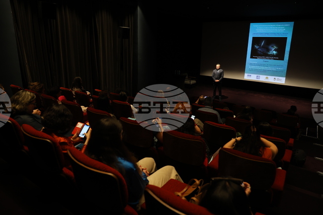  Франция - Париж - ЮНЕСКО - „Потопеното културно наследство на Черно море като основа за международно сътрудничество"